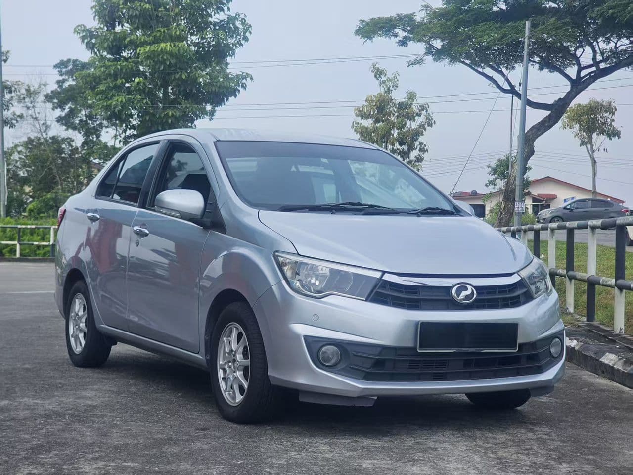 2018 Perodua Bezza 1.3 Auto